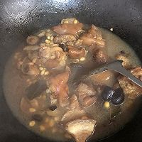 猪脚黄豆的做法图解10