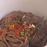 #白色情人节限定美味#健康好吃的葱油拌荞麦面的做法图解10