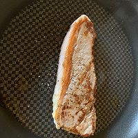 （减肥餐）牛排大虾沙拉套餐的做法图解2
