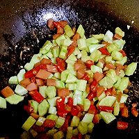 黄瓜炒火腿的做法图解5
