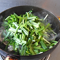 【大喜大牛肉粉试用之三】---墨鱼花炒韭菜的做法图解5