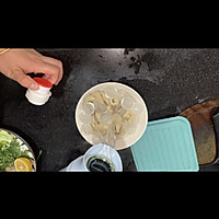 凉拌鸡爪的做法图解1