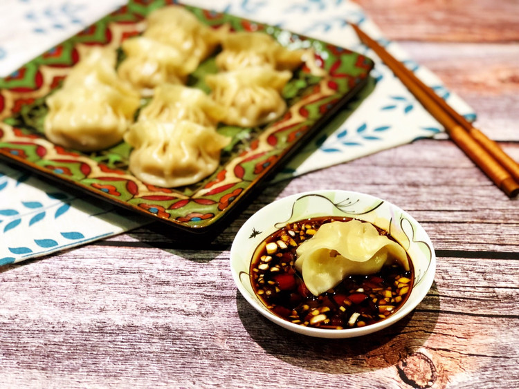 肉三鲜蒸饺（猪肉白菜香菇）的做法