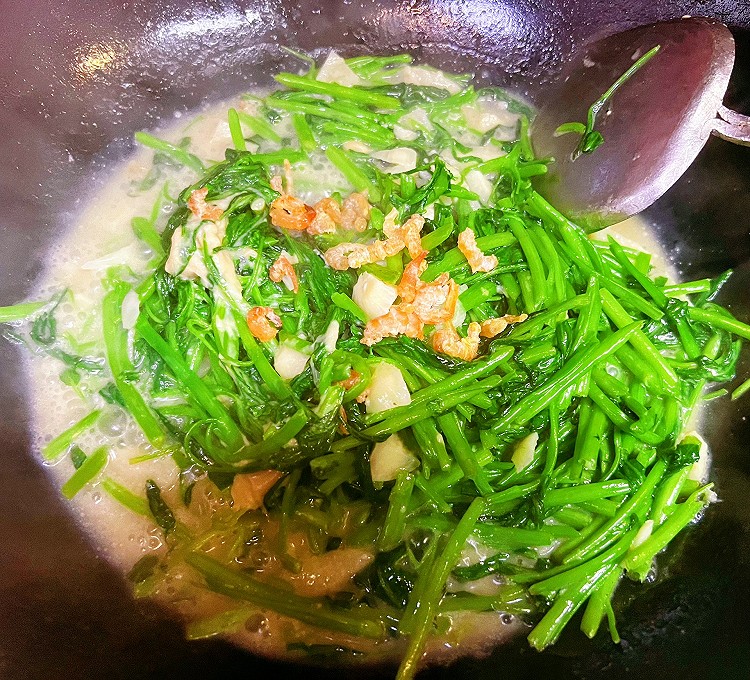 泰式虾米豆腐乳炒空心菜的做法