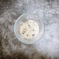 巧克力梦龙脆皮蛋糕卷#奇妙烘焙屋#的做法图解3