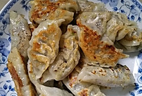 木耳白菜粉丝饺子的做法