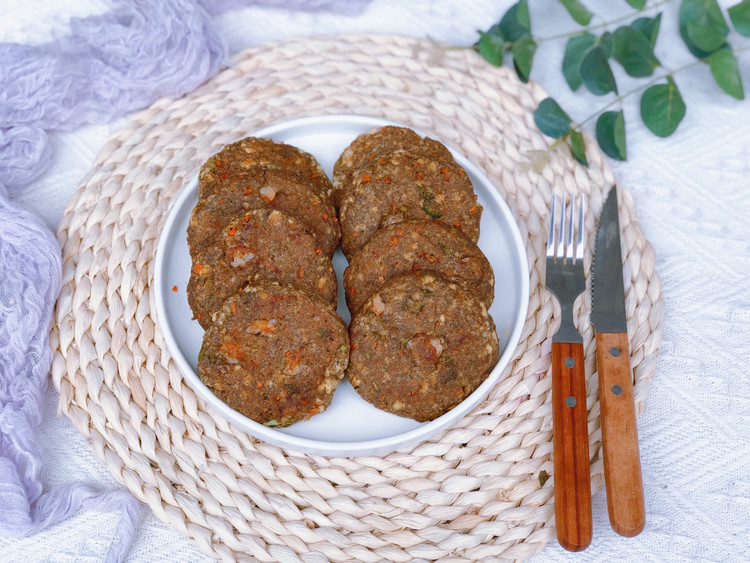 零难度减脂餐～低脂低卡✅全麦豆腐蔬菜饼✅的做法