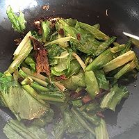 豆豉鲮鱼油麦菜的做法图解6