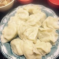 猪肉芹菜馅饺子的做法图解4