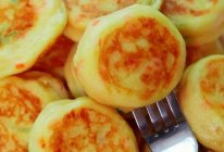 蔬菜土豆饼【宝宝辅食】的做法