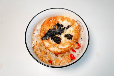 老式鸡蛋拌饭