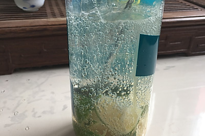 冰爽：一颗柠檬泡泡乐