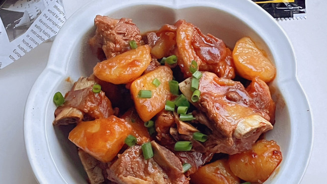 #豪吉小香风 做菜超吃香#川香土豆炖排骨的做法