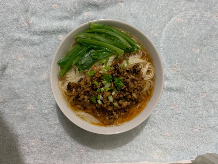 香菇肉沫面的做法