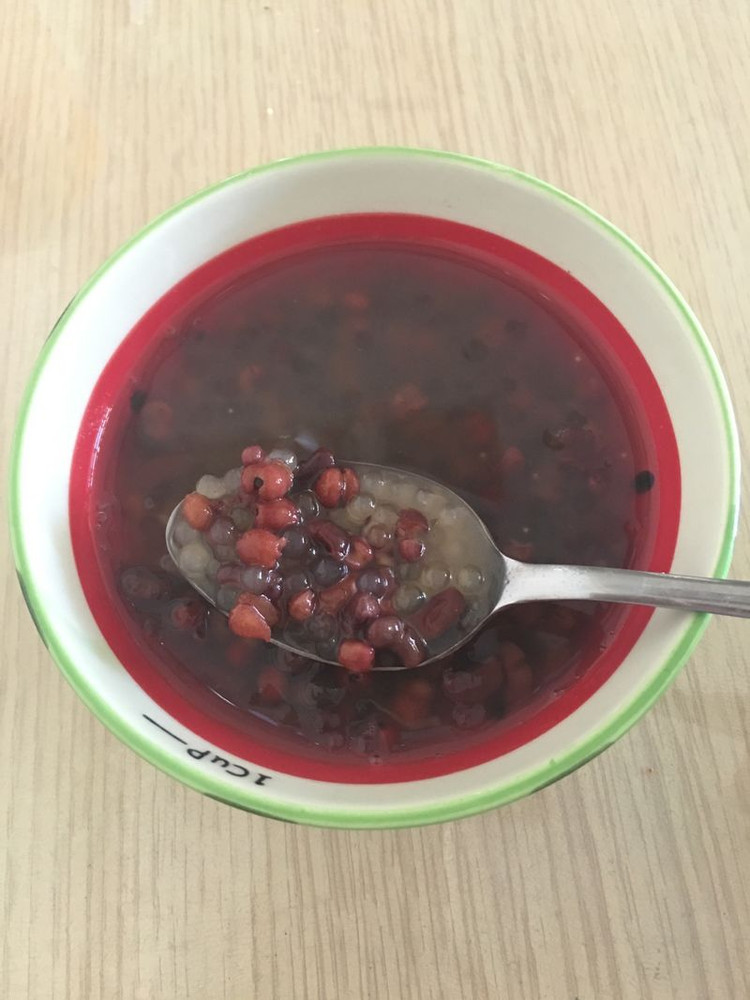 梨汁红豆西米露的做法
