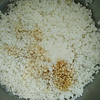 皮蛋瘦肉粥的做法图解3