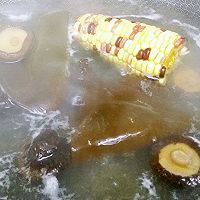 菜心玉菇昆鱼锅的做法图解4