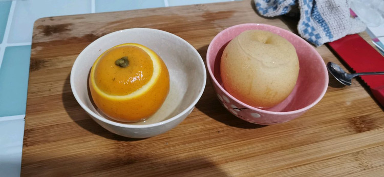 炖冰糖雪梨和炖橙子(自己做的感冒药)的做法