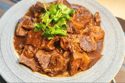 天津黄焖牛肉