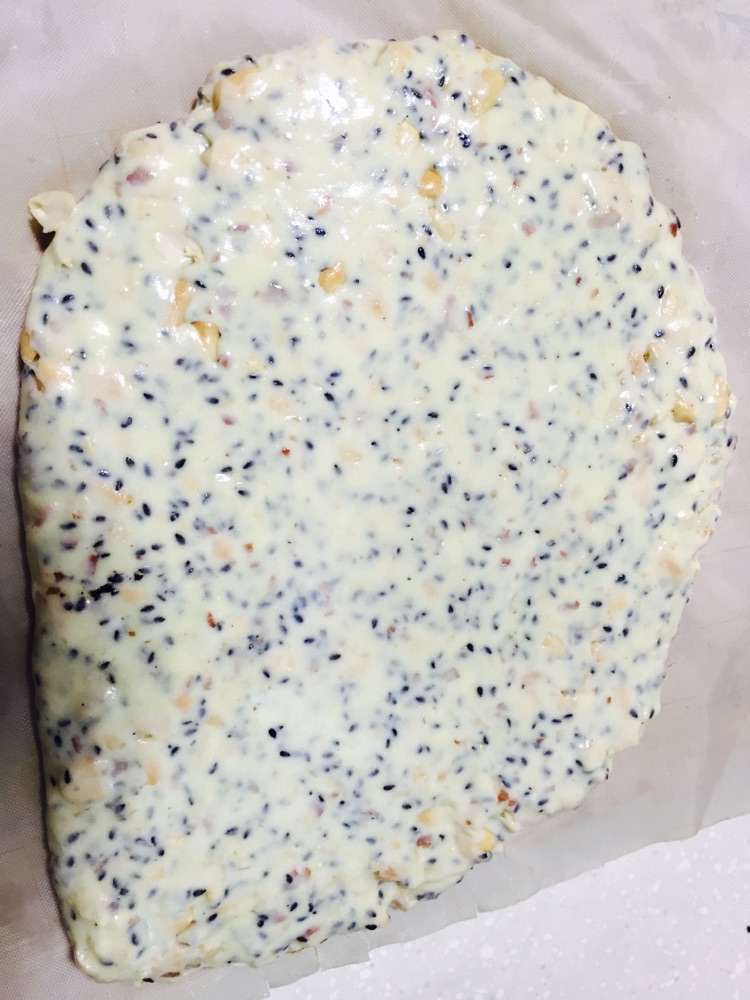 花生芝麻牛扎糖的做法图解4