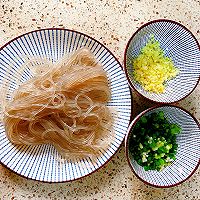 肉末粉丝的做法图解1