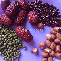 杂粮八宝粥的做法图解2
