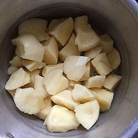 培根芝士焗土豆的做法图解1