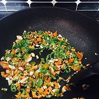 金色素炒饭的做法图解4