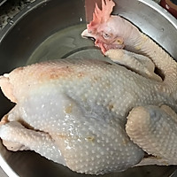 广东菜-姜葱白切鸡的做法图解1