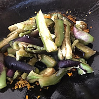 红油糯香  肉末茄子粉丝煲的做法图解7