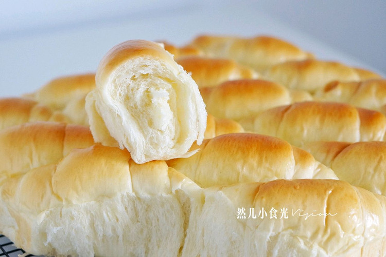 柔软似云朵的北海道中种小面包的做法