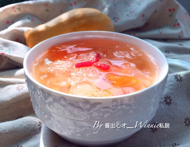 桃之晶莹润燥甜品-【私房木瓜雪莲银耳羹】的做法图解10