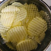 香煎土豆片的做法图解2