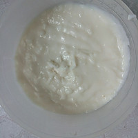 炸鲜奶-附面包糠做法的做法图解3