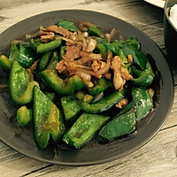 洋葱青椒炒肉的做法图解2