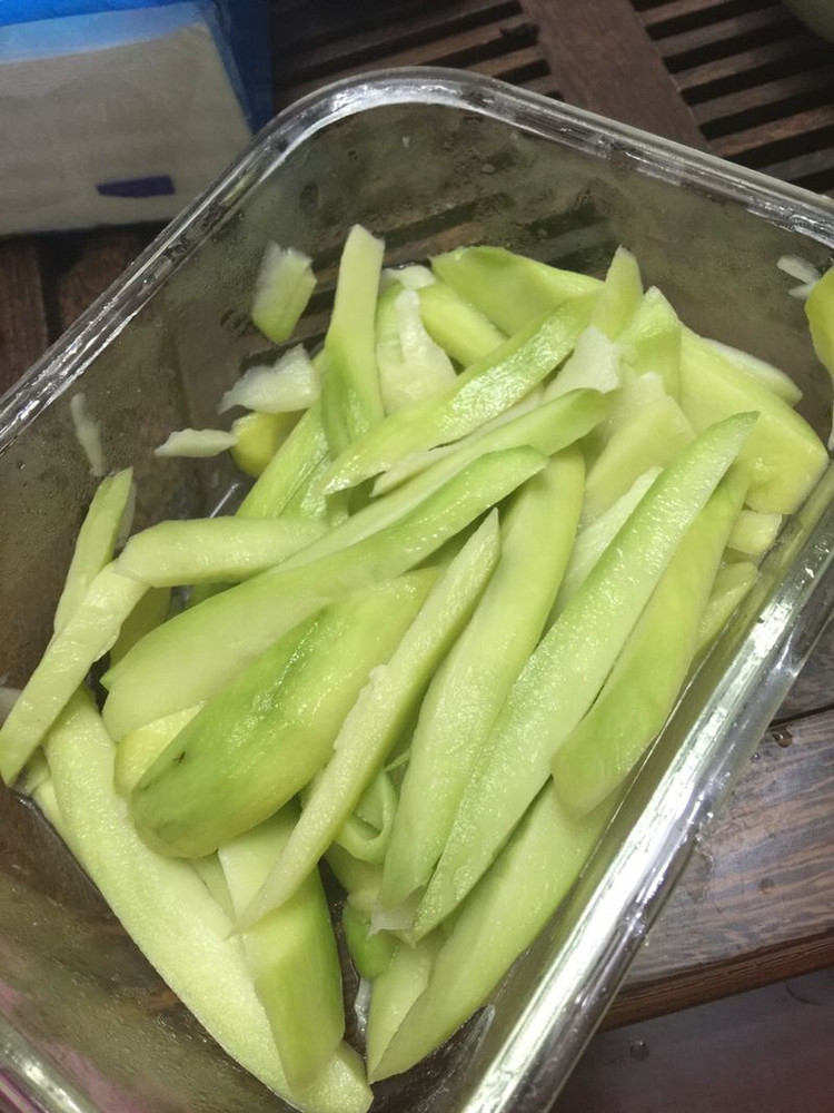 潮汕腌青芒果的做法