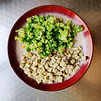 西蓝花午餐肉疙瘩汤--宝宝的最爱的做法图解4