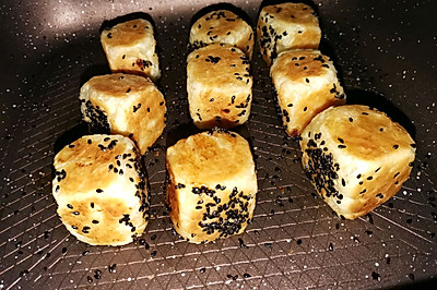 不用烤箱的超简单蛋挞皮芝士酥小方