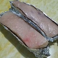 广东丨脆皮烧猪肉的做法图解1