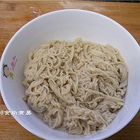 肉酱莜面#西贝莜面争霸赛#的做法图解7