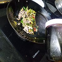简单年夜饭-酸豆角炒鸡杂的做法图解11
