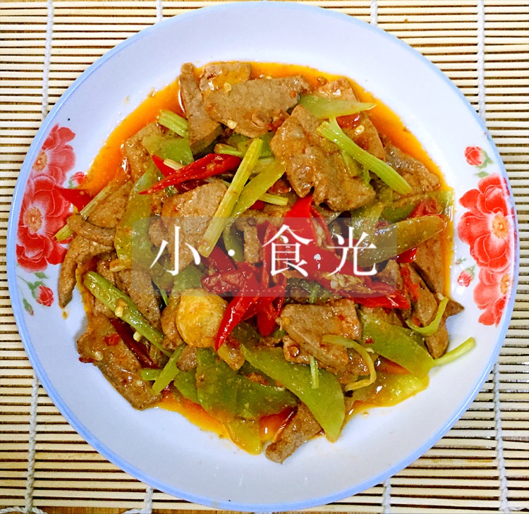 泡椒猪肝（特下饭，加了莴笋更好吃）