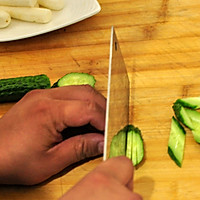 山药青瓜炒木耳的做法图解3