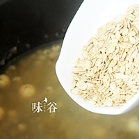 绿豆薏米燕麦粥——夏日养生早餐的做法图解4