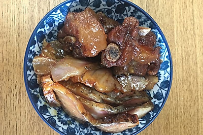 青鱼蒸腊排