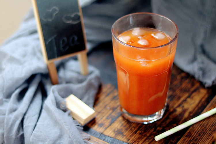 枸杞红枣汁--养肝明目的做法