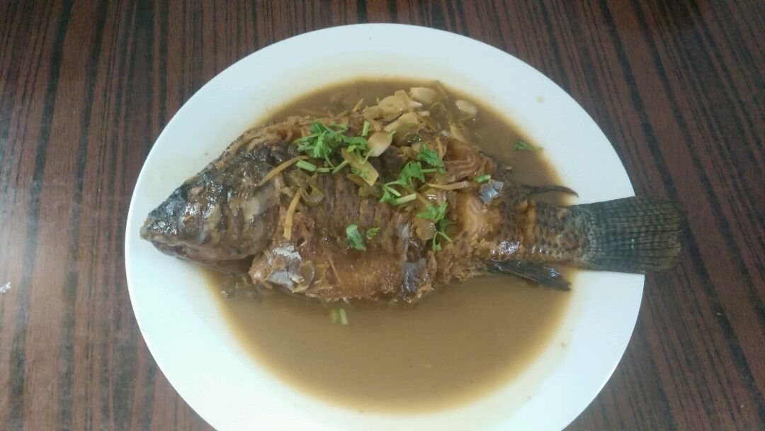 Braised tilapia