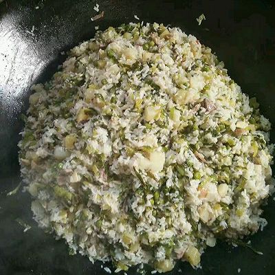 土灶油焖菜饭（芥菜饭） （大锅饭）
