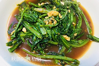 家常炒油麦菜