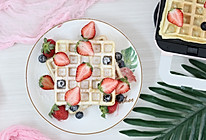 #一道菜表白豆果美食# 草莓季，草莓华夫饼的做法